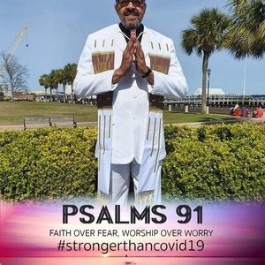 Meet your Posher, Leslie